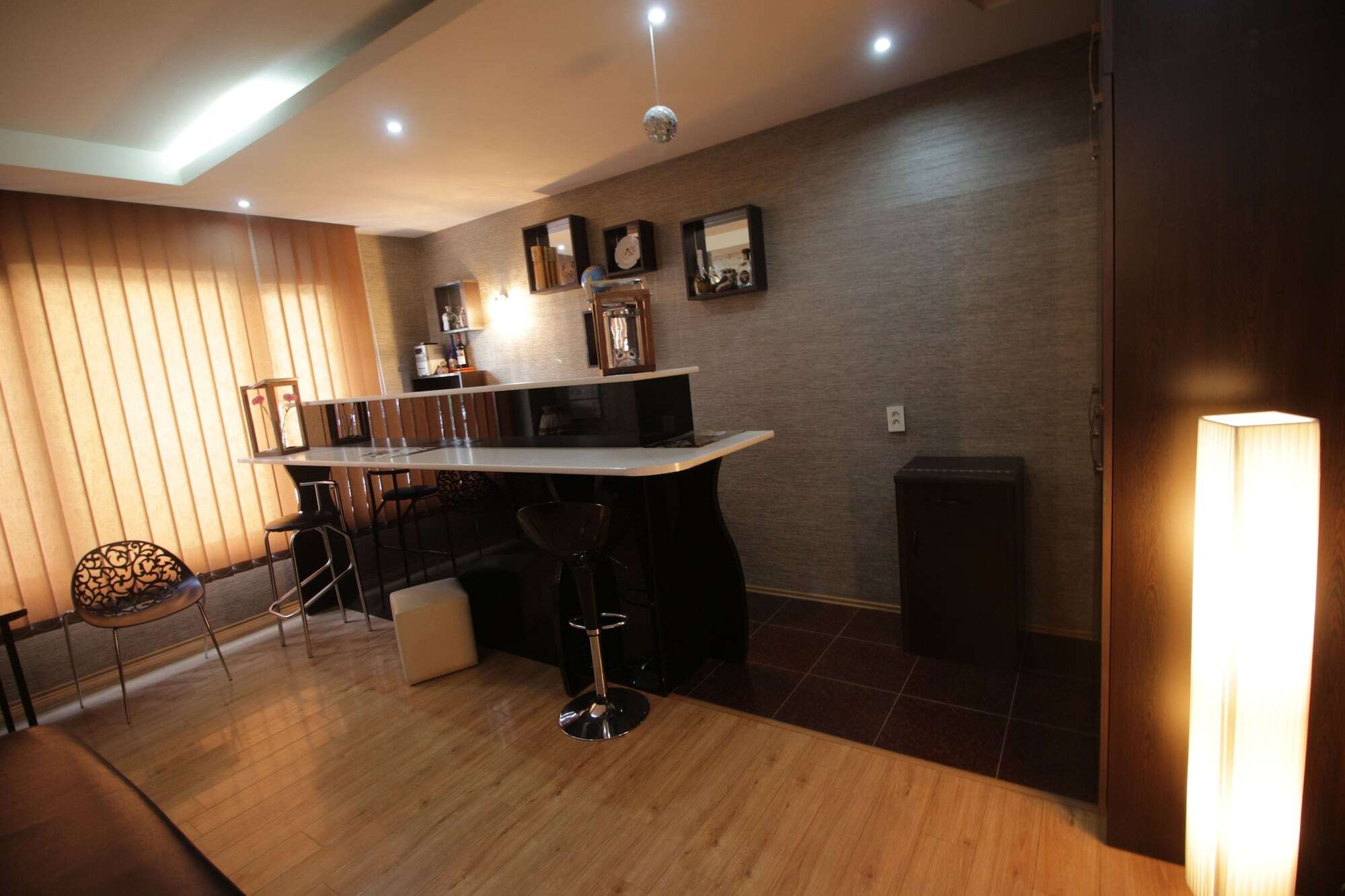 Hotel Bu Tbiliszi Kültér fotó